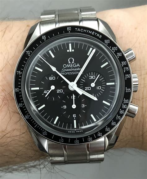 omega speedmaster club